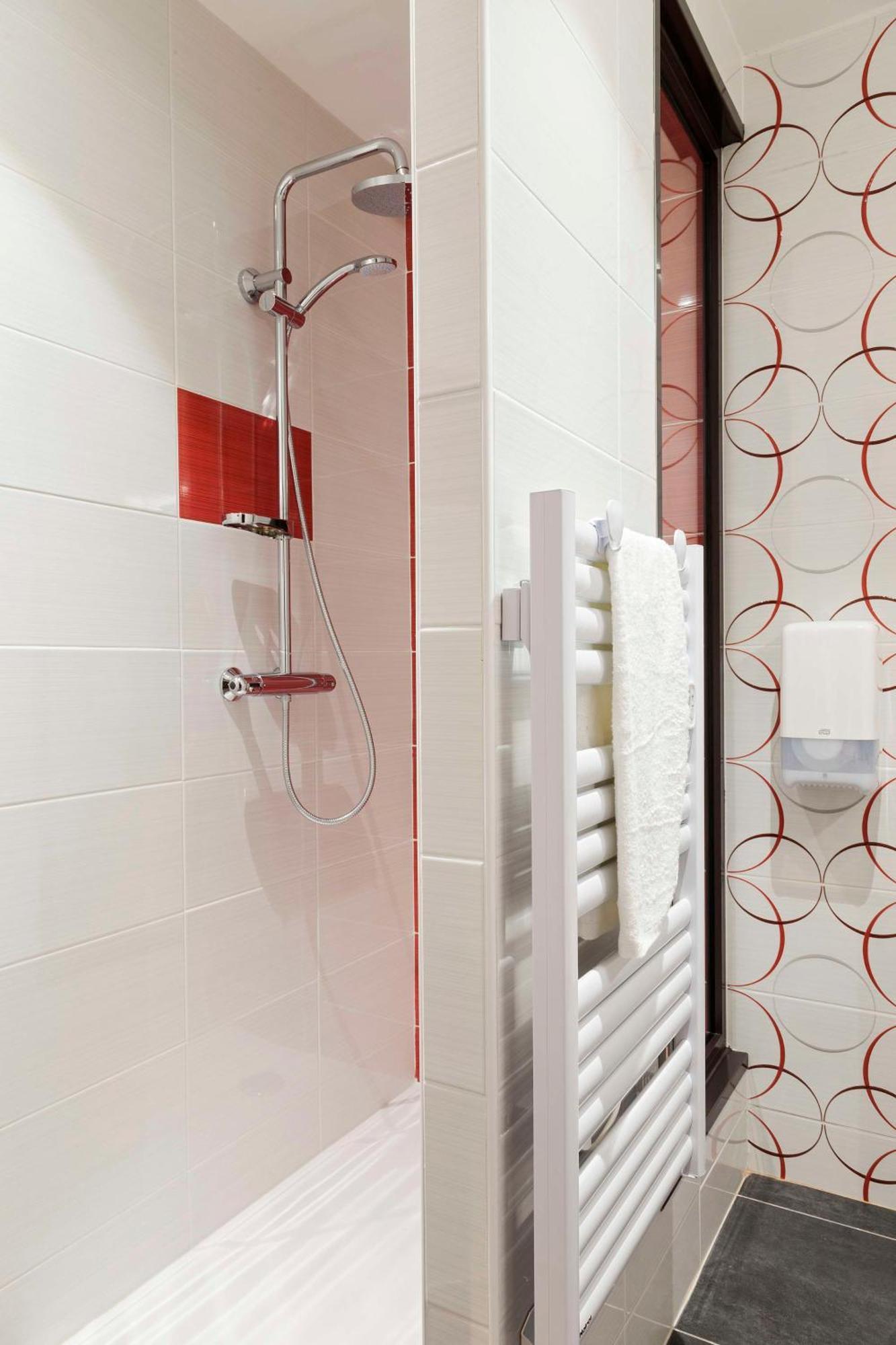 Brit Hotel Privilege Figeac Luaran gambar