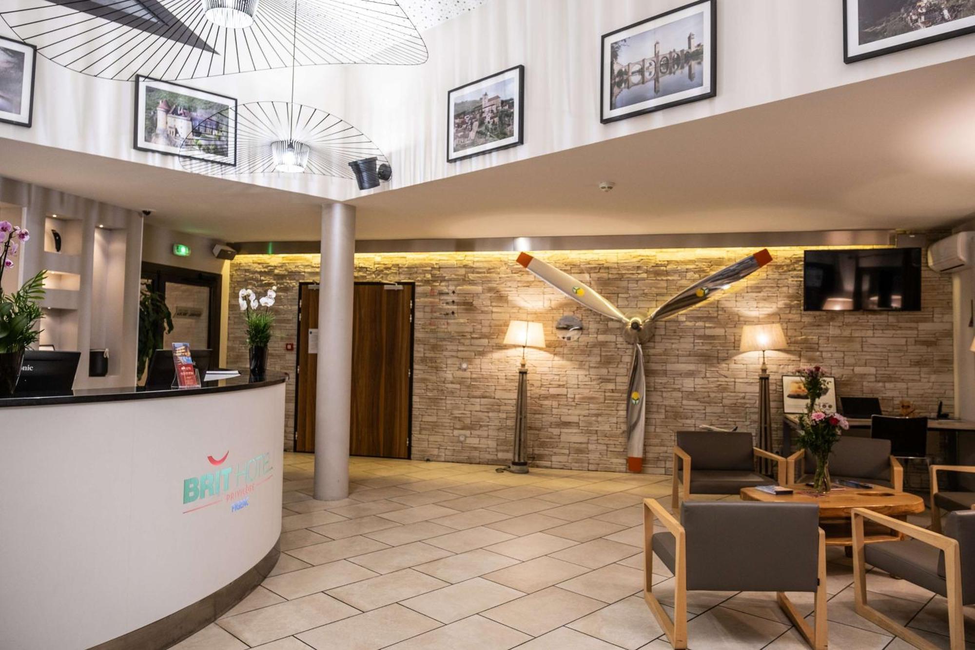 Brit Hotel Privilege Figeac Luaran gambar