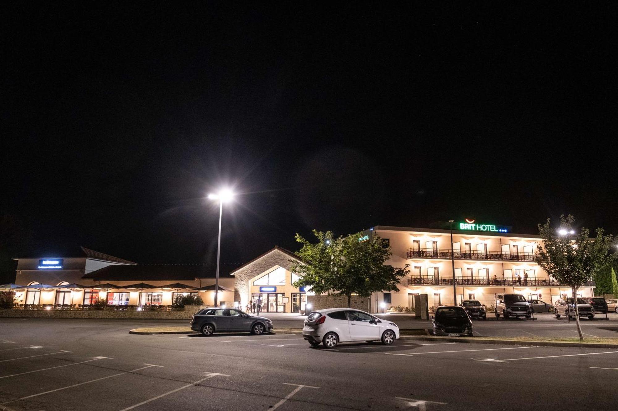 Brit Hotel Privilege Figeac Luaran gambar